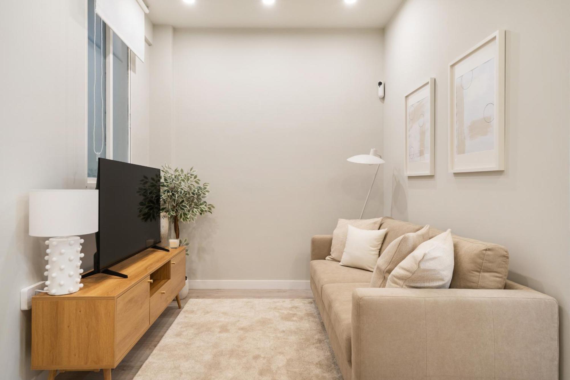 Apartamento Reformado En Metro Ibiza Alquiler Temporal Madrid Luaran gambar