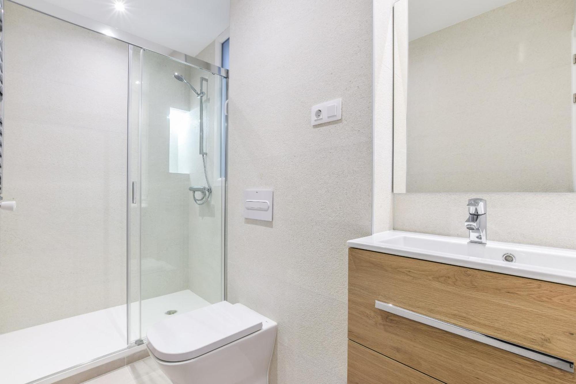 Apartamento Reformado En Metro Ibiza Alquiler Temporal Madrid Luaran gambar