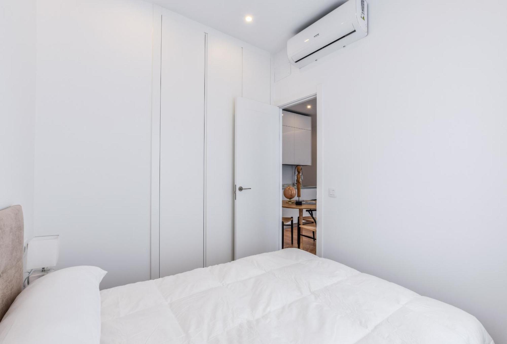 Apartamento Reformado En Metro Ibiza Alquiler Temporal Madrid Luaran gambar