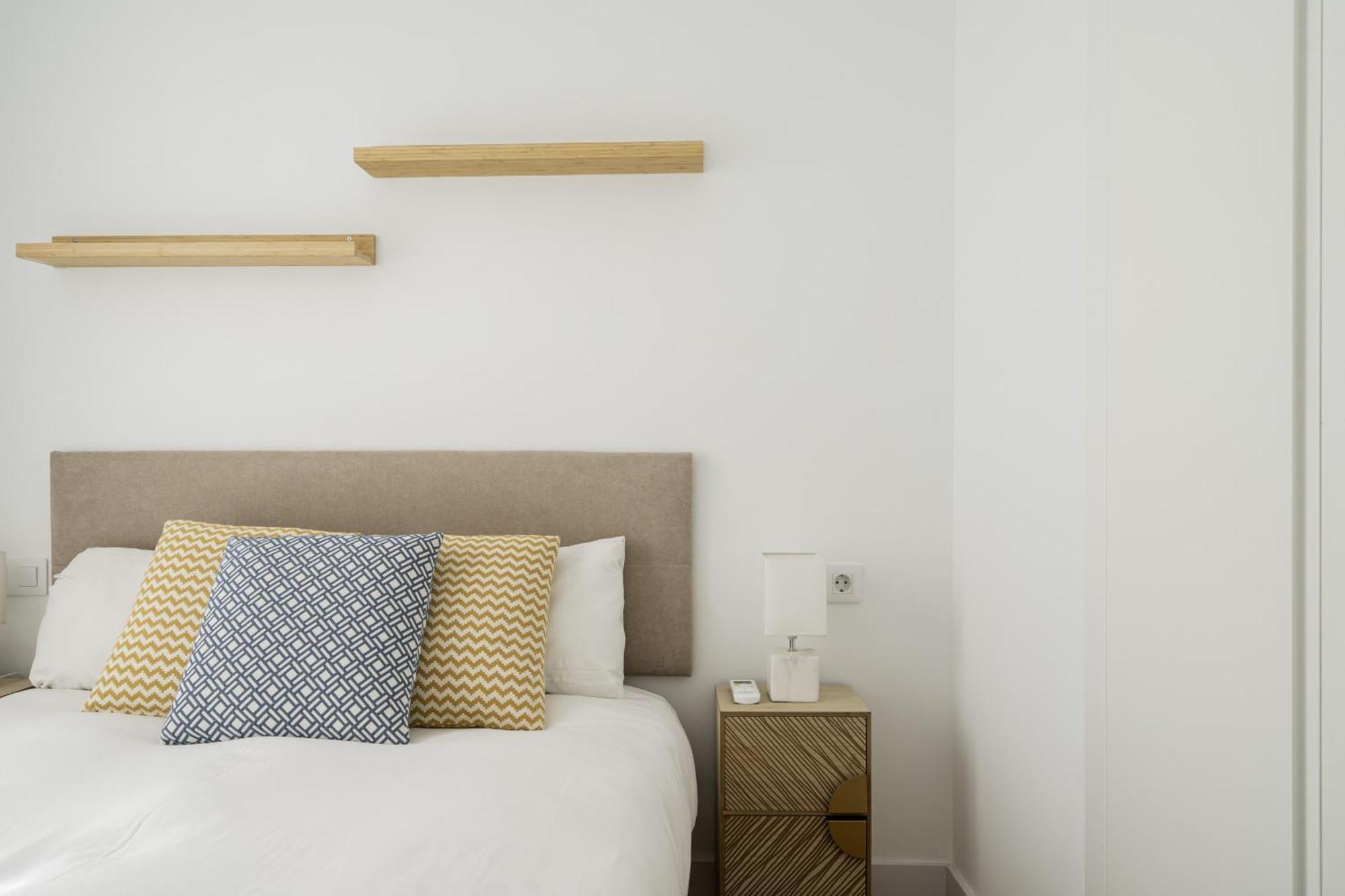 Apartamento Reformado En Metro Ibiza Alquiler Temporal Madrid Luaran gambar