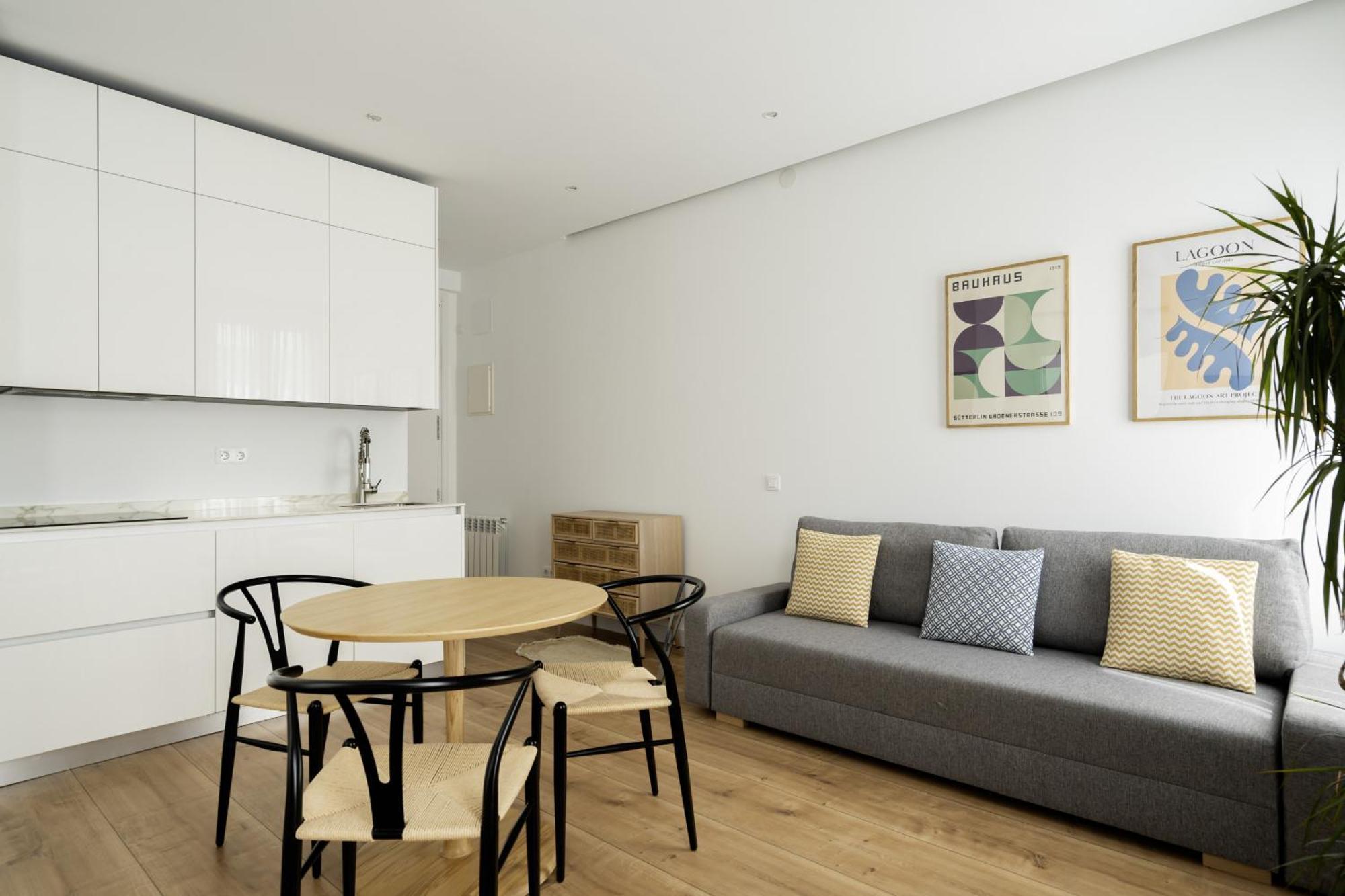 Apartamento Reformado En Metro Ibiza Alquiler Temporal Madrid Luaran gambar
